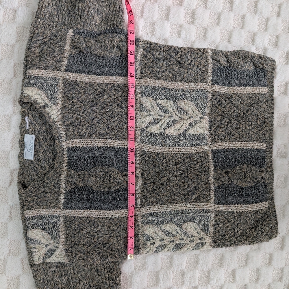 Vintage '90s Cottage Core Knit Sweater - Picture 7 of 8